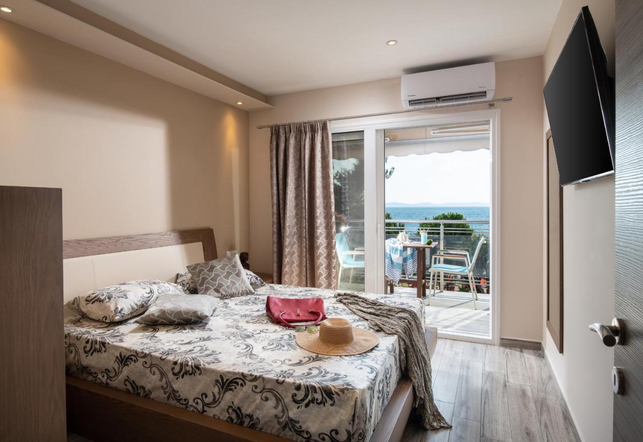 Sunset Studios - Suites With Seaview & Back Side Apartements توروني المظهر الخارجي الصورة