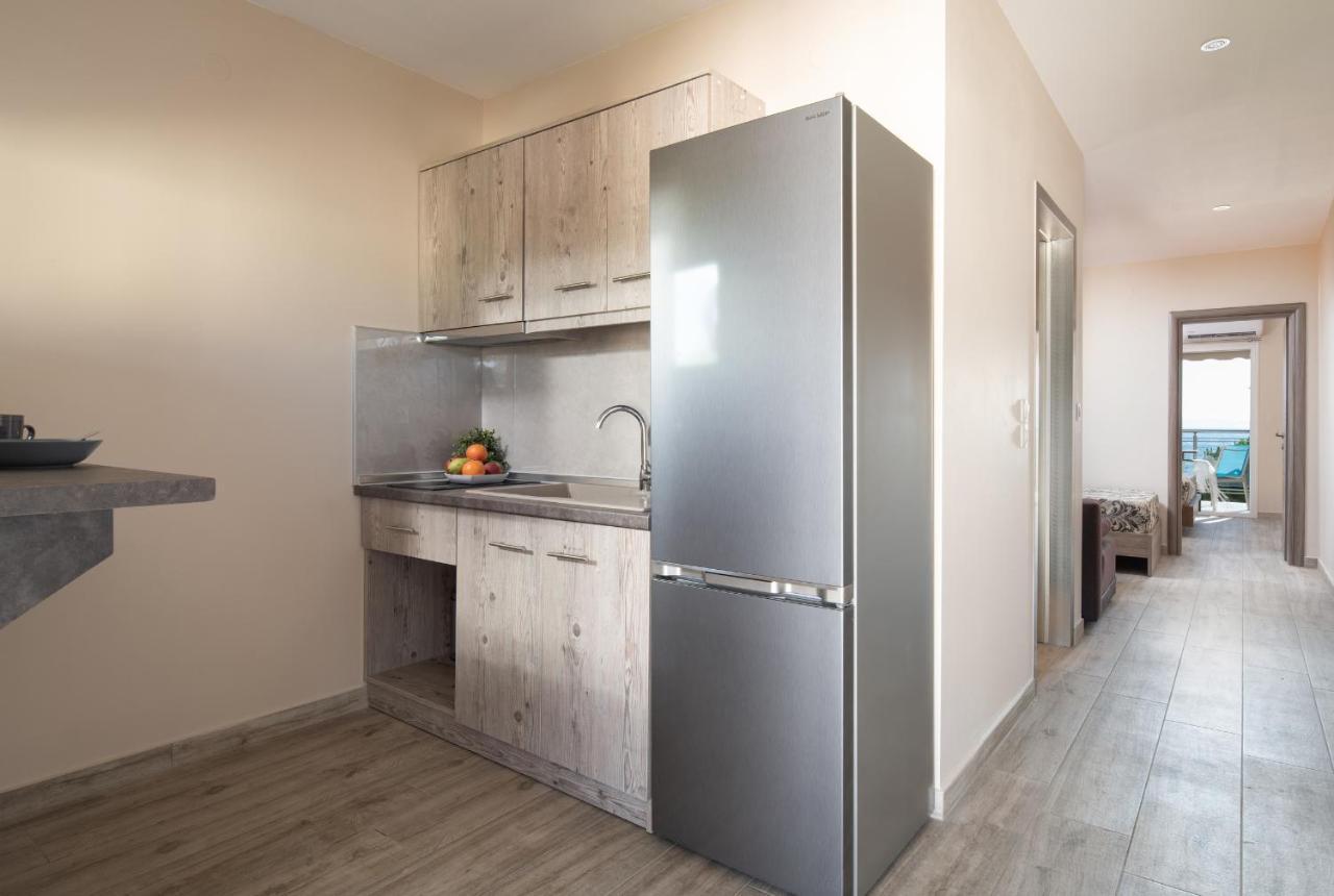 Sunset Studios - Suites With Seaview & Back Side Apartements توروني المظهر الخارجي الصورة