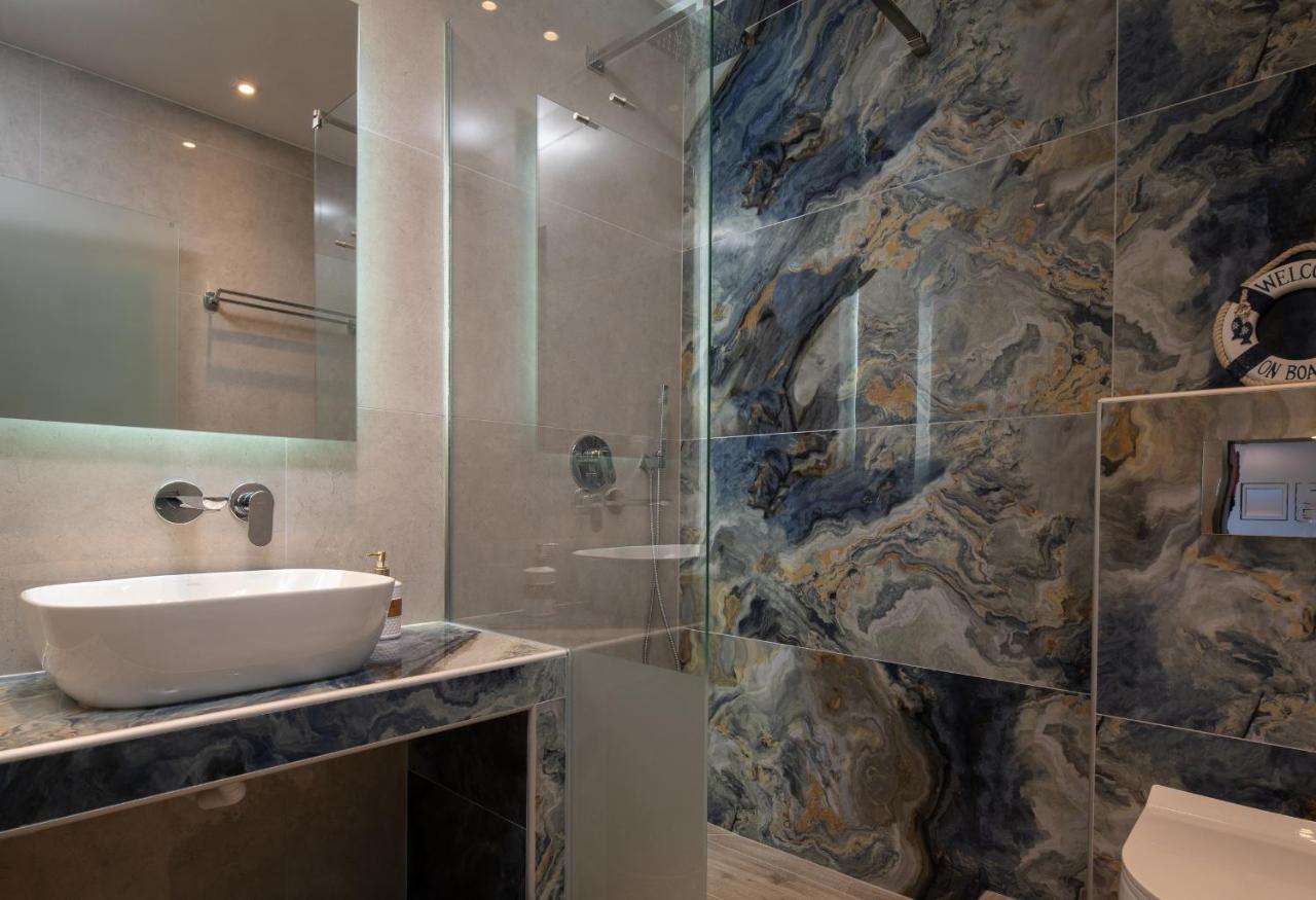 Sunset Studios - Suites With Seaview & Back Side Apartements توروني المظهر الخارجي الصورة
