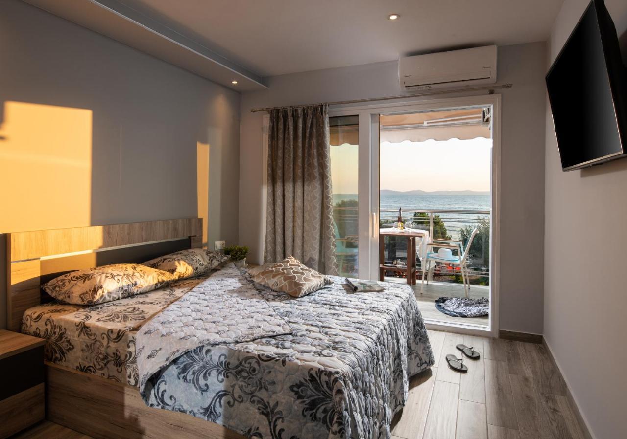 Sunset Studios - Suites With Seaview & Back Side Apartements توروني المظهر الخارجي الصورة