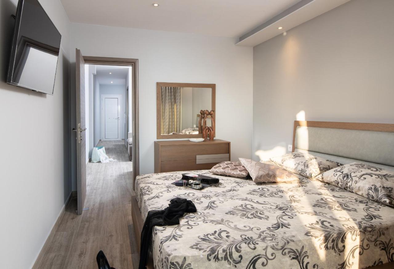 Sunset Studios - Suites With Seaview & Back Side Apartements توروني المظهر الخارجي الصورة